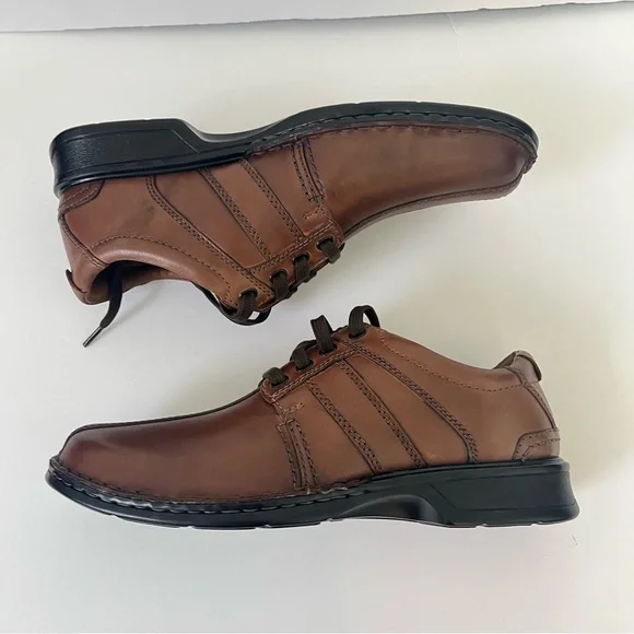 Clarks Men’s Brown Leather Touareg Vibe Wide Width Lace Up Classic Formal Shoes